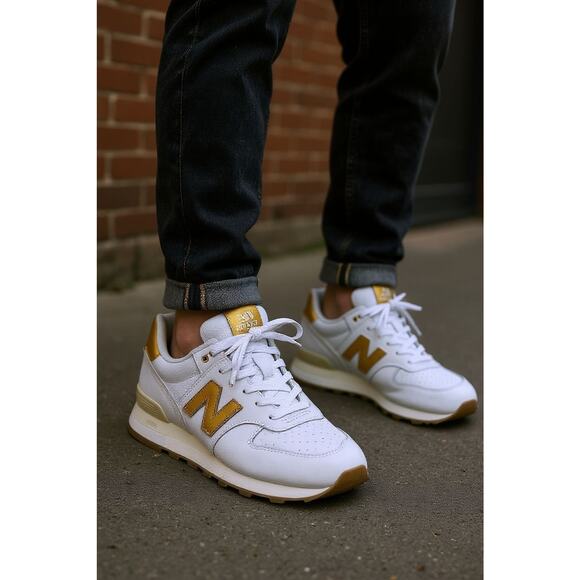 New Balance 574 Unisex Sneaker - Picture 2 of 8